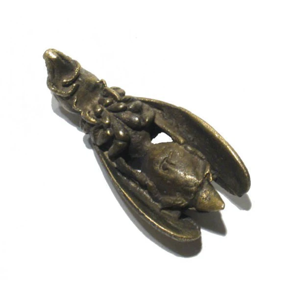 Honey Bee Gathering Wealth and Happiness Figure Plain Wings Amulet - Image 3
