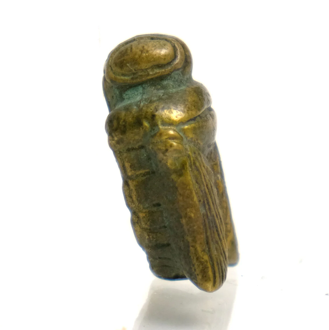 Honey Bee Gathering Wealth and Happiness Hand Cast Brass Amulet - Image 2