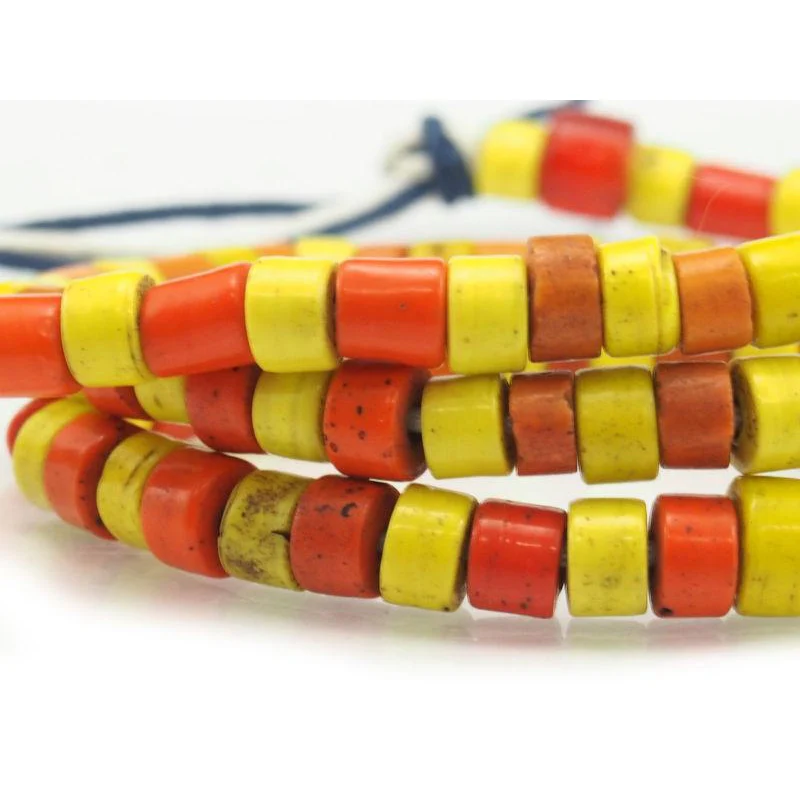 19th Century Chinese "Irian Jaya Glass" Bead Strand Necklace - Image 3