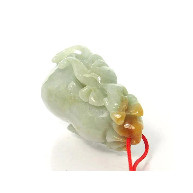 Jade Bottle Gourd Healing Pendant - Image 4