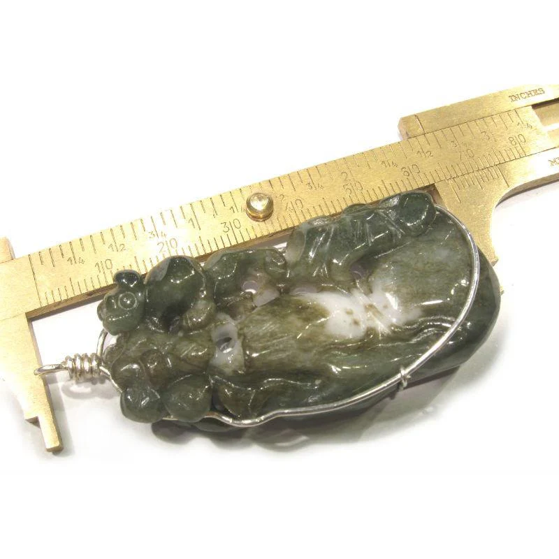 Jade Bottle Gourd with Lingzhi Fungus Wire Wrapped Pendant- Large - Image 4