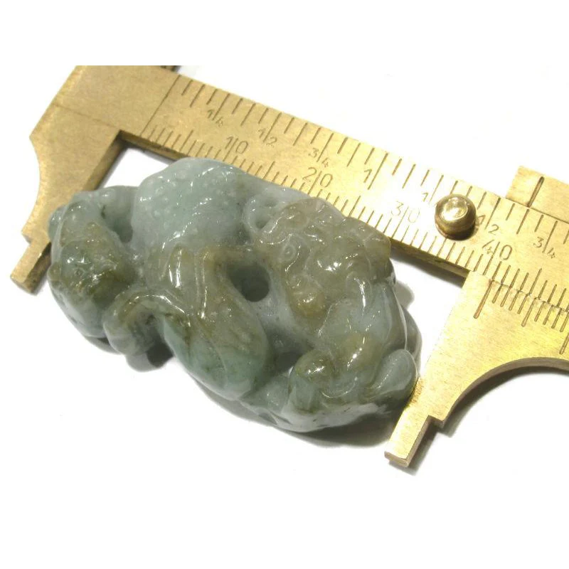 Jade Foo Dog Mother and Child with Corn Pendant - Image 5