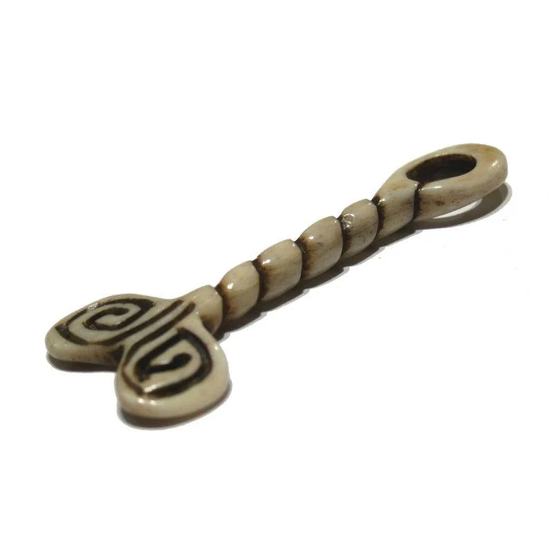 Kirdi "Cache Sexe" Style Hand Carved Cow Bone Pendant - Image 2