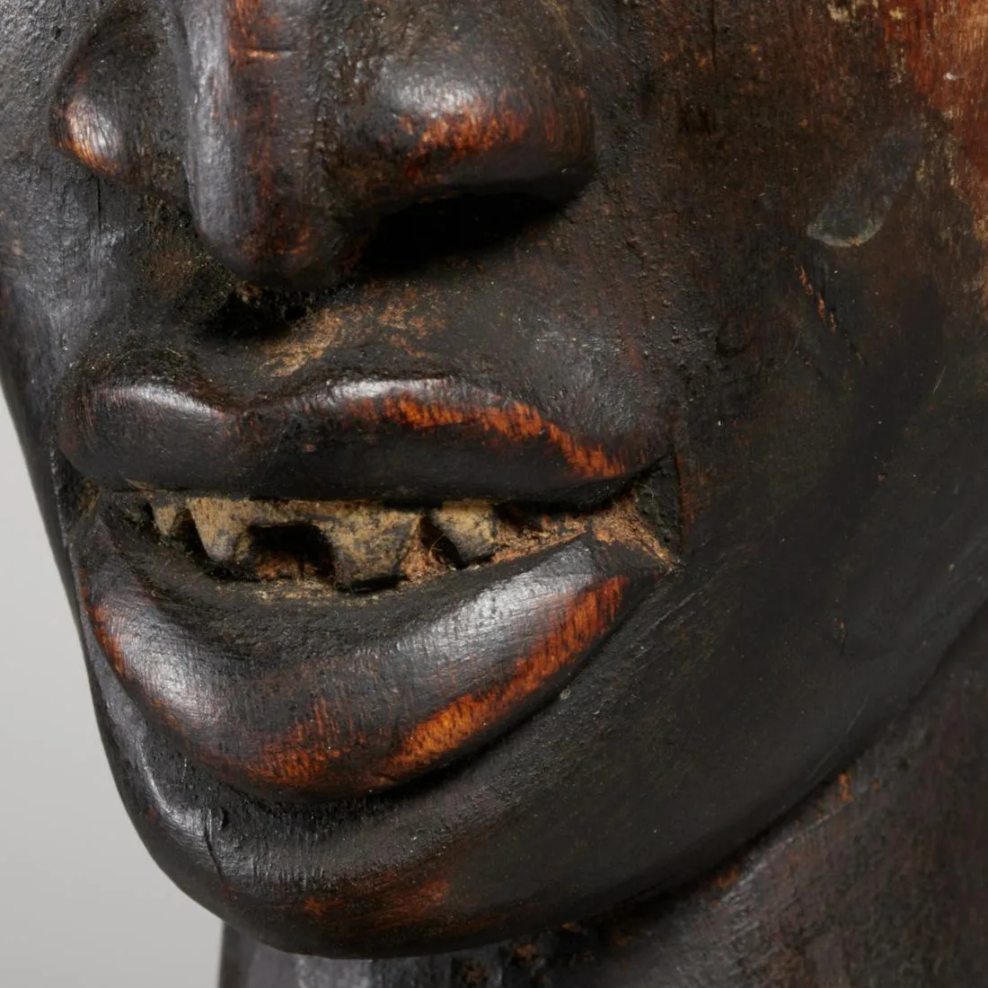 Kongo People Fetish Portrait with Ngilingili Bundle, Congo #246 - Image 4