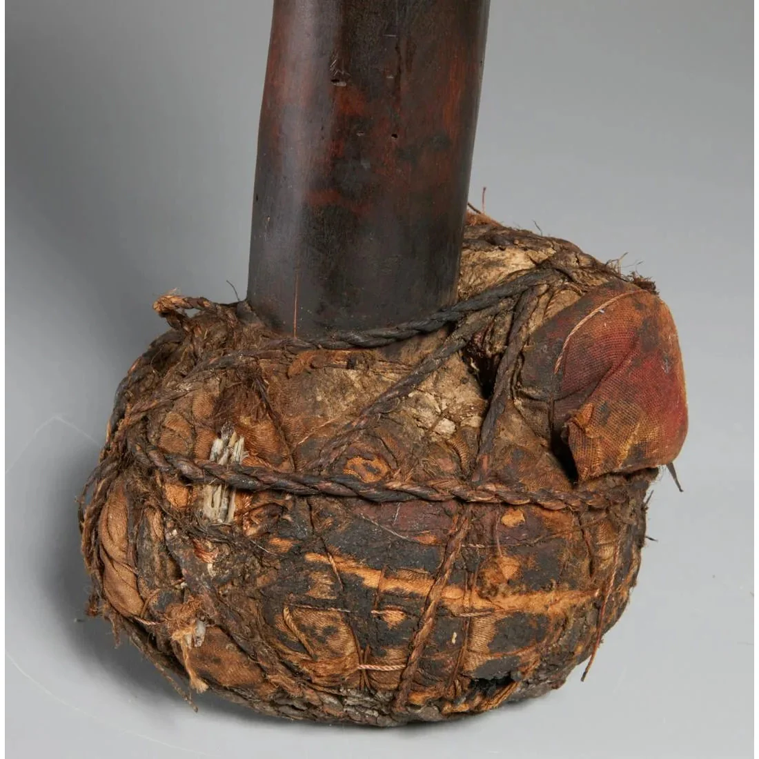 Kongo People Fetish Portrait with Ngilingili Bundle, Congo #246 - Image 7
