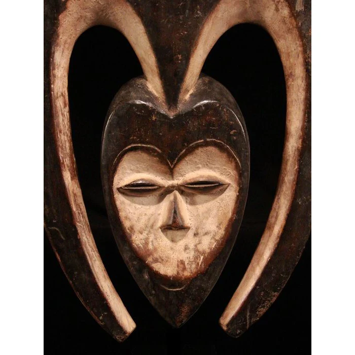 Kwele Eluk Bata Mask for Beete Ceremonies, Gabon #142 - Image 6