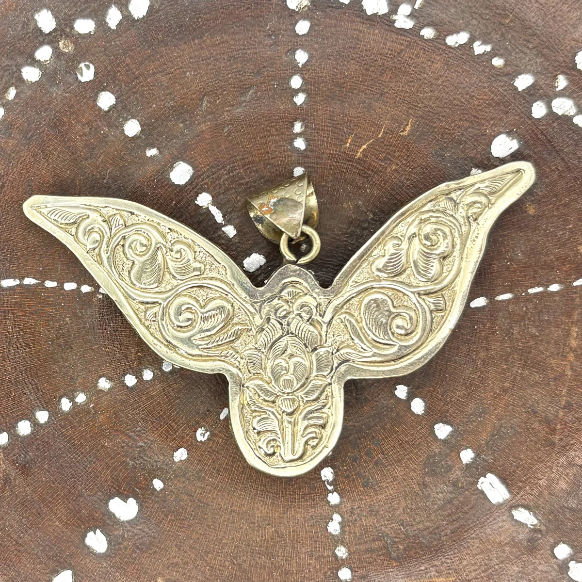Labradorite and Mother-of-Pearl Brass Winged Pendant Amulet - Image 7