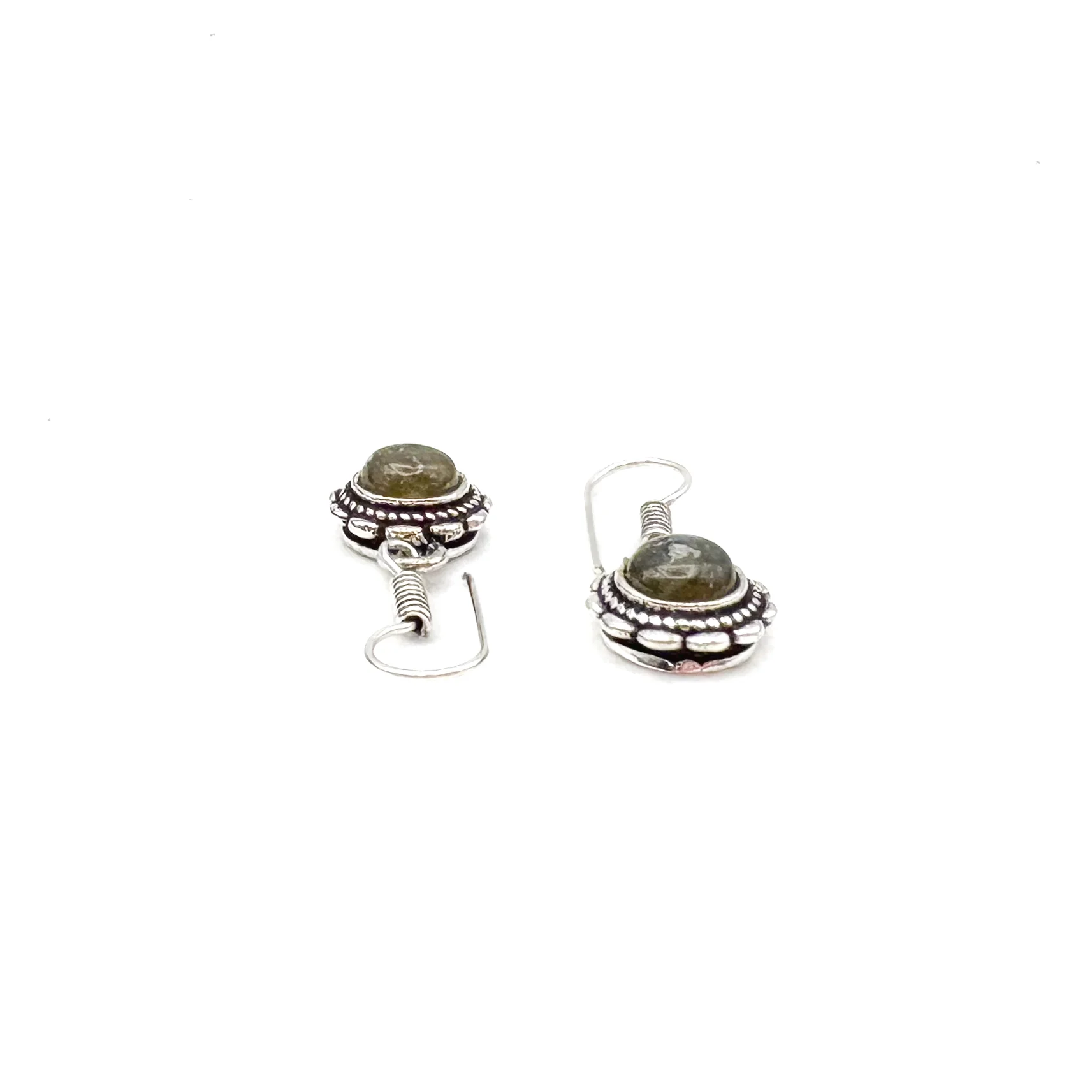 Labradorite Circle Flower White Brass Earrings - Image 6