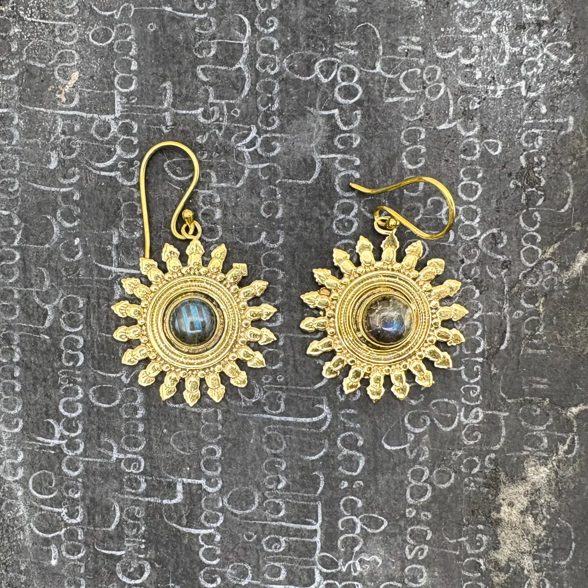 Labradorite (Dark) All The Suns Rays Brass Earrings - Image 5