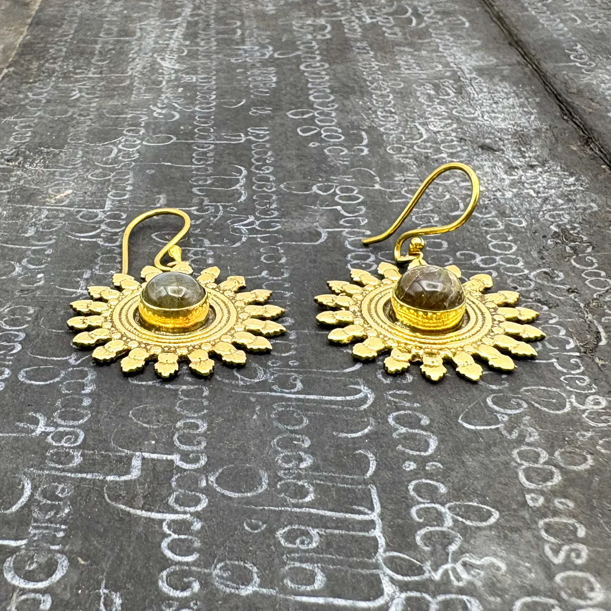 Labradorite (Dark) All The Suns Rays Brass Earrings - Image 9