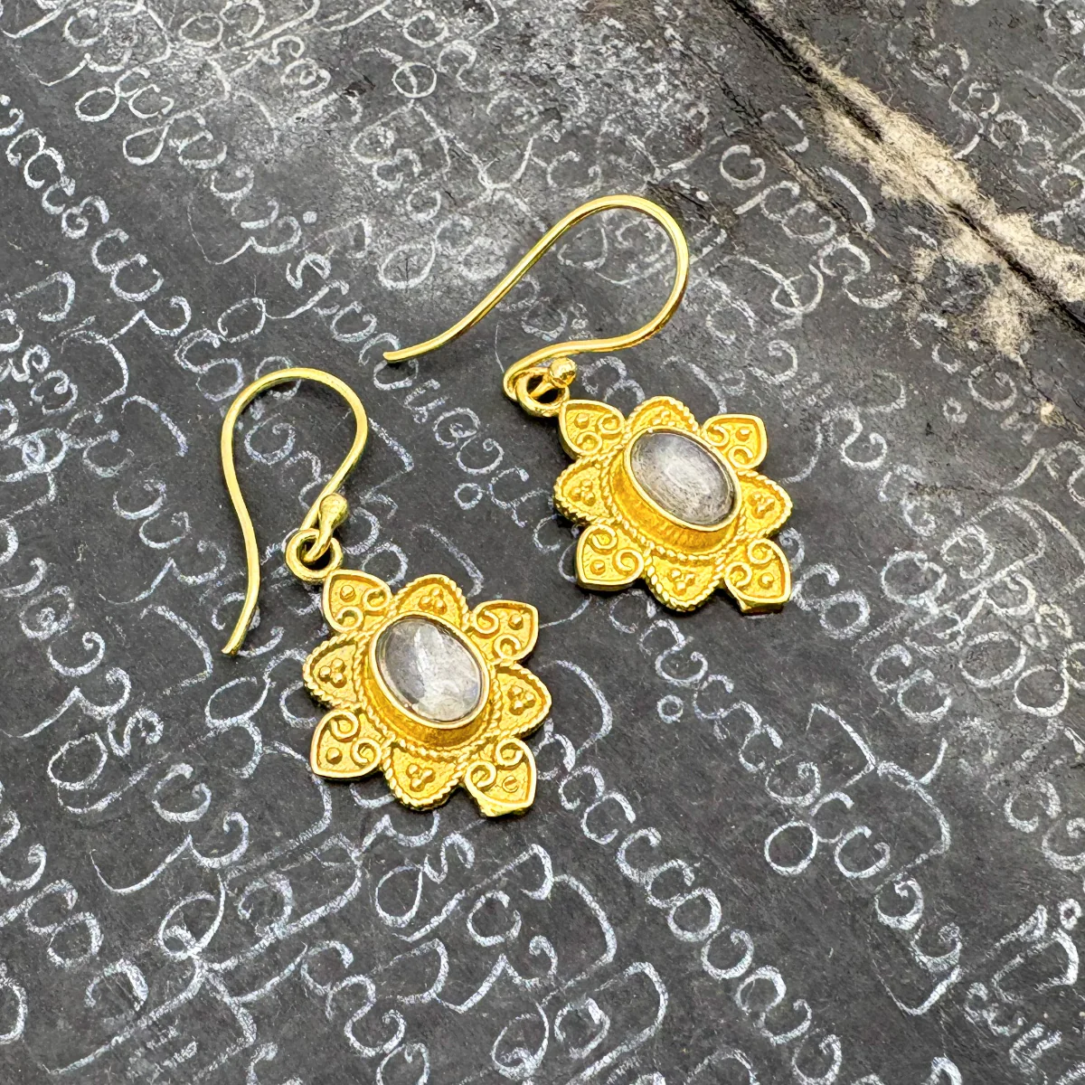 Labradorite Heart Flower Brass Earrings - Image 9