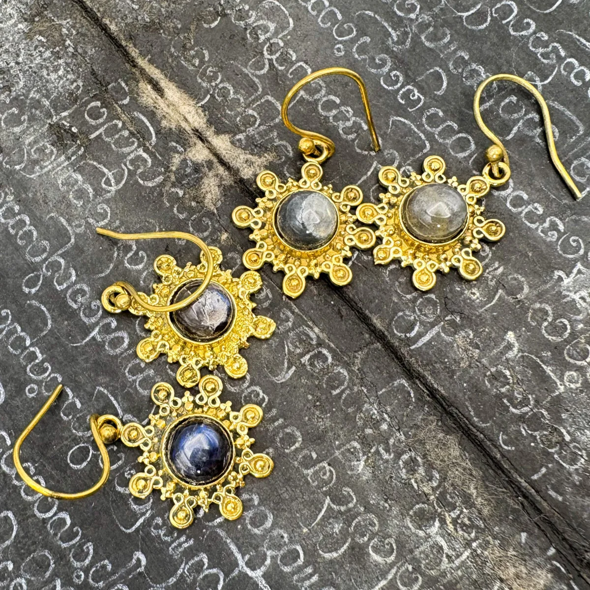 Labradorite Snowflake Brass Earrings - Image 4