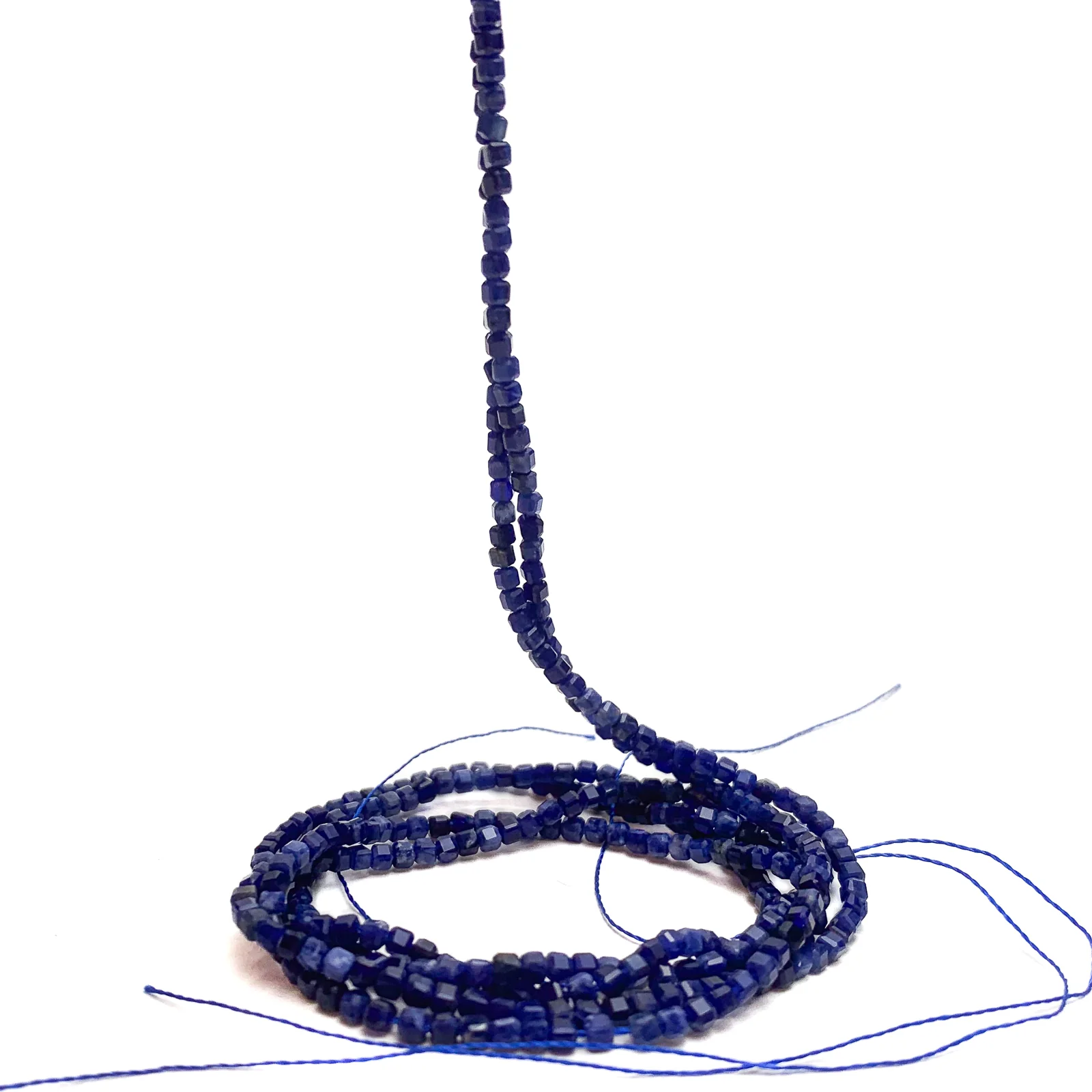 Lapis Lazuli 2.5mm Faceted Cubes Bead Strand - Image 5