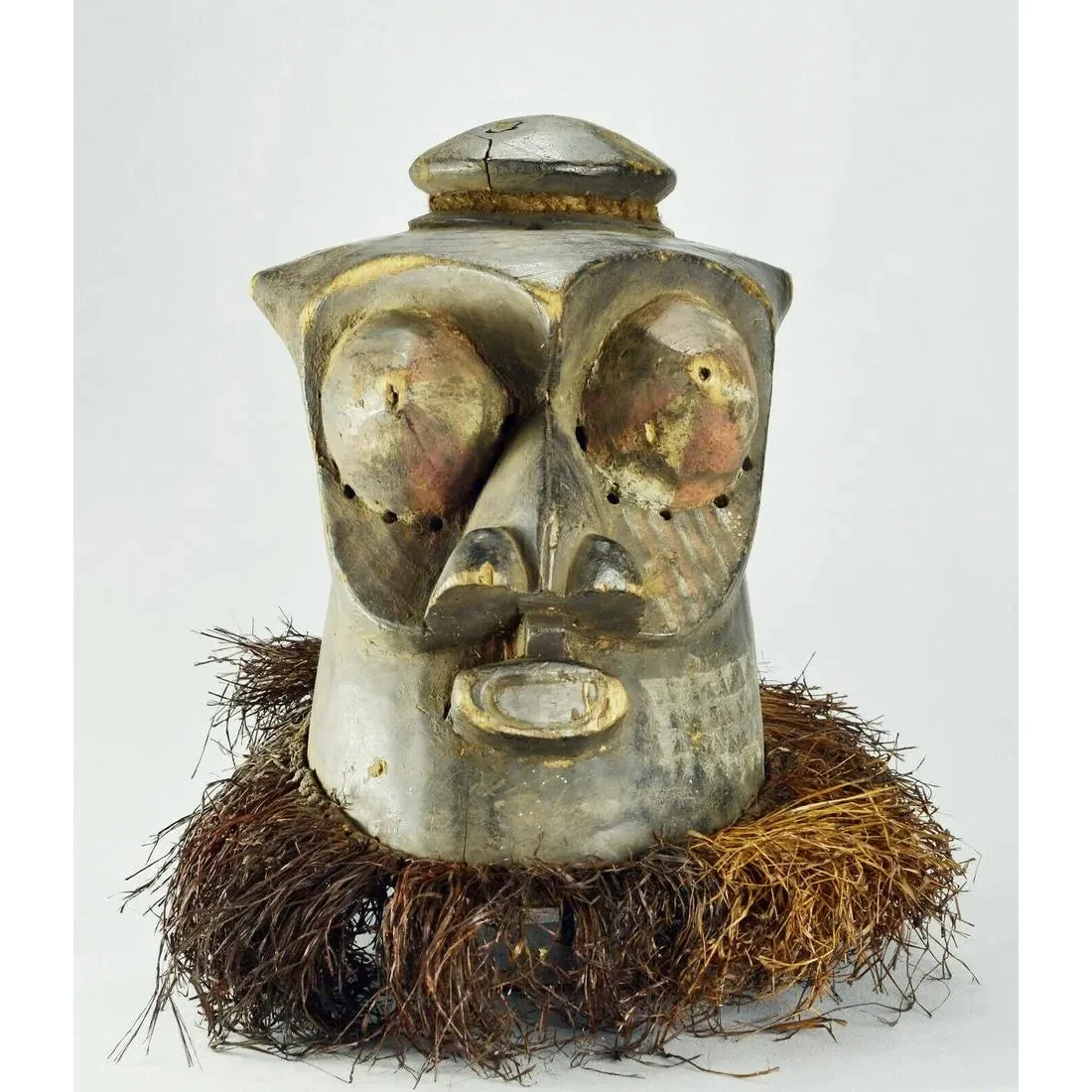 Large Kuba Helmet Mask, Congo - Image 2