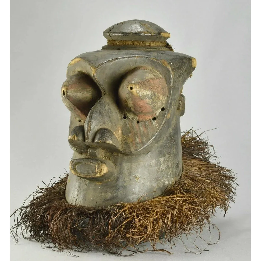 Large Kuba Helmet Mask, Congo - Image 3