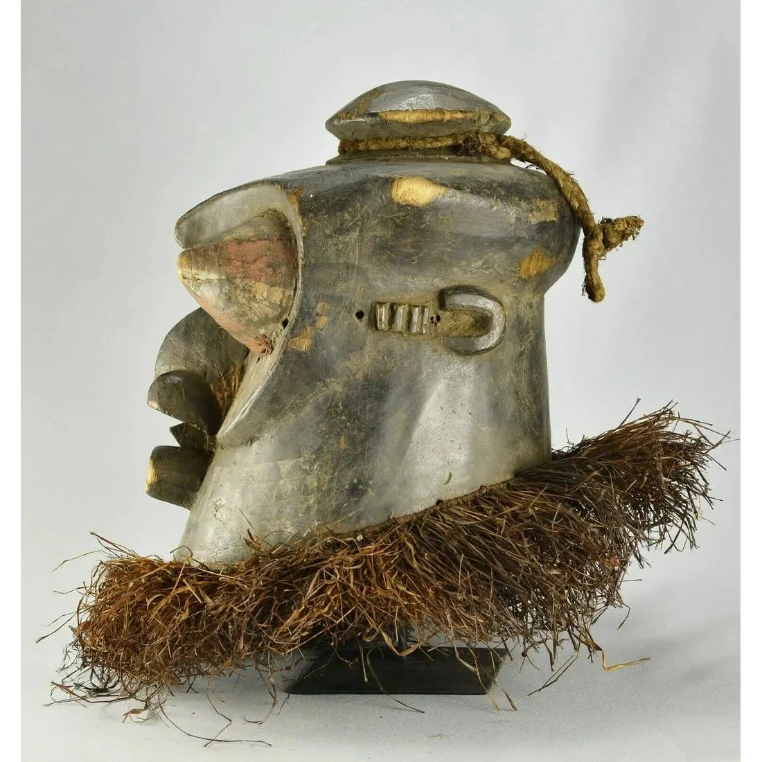 Large Kuba Helmet Mask, Congo - Image 5