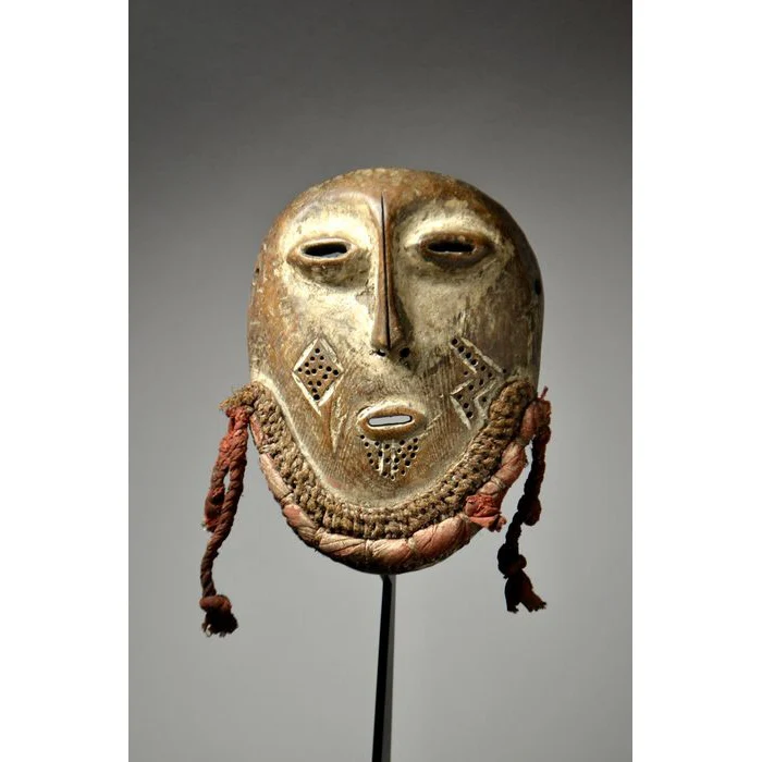 Lega Bwami Mask, Congo #666 - Image 2