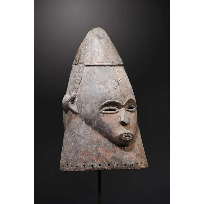 Mende / Bassa Female Helmet Mask, Sierra Leone / Liberia #891 - Image 6