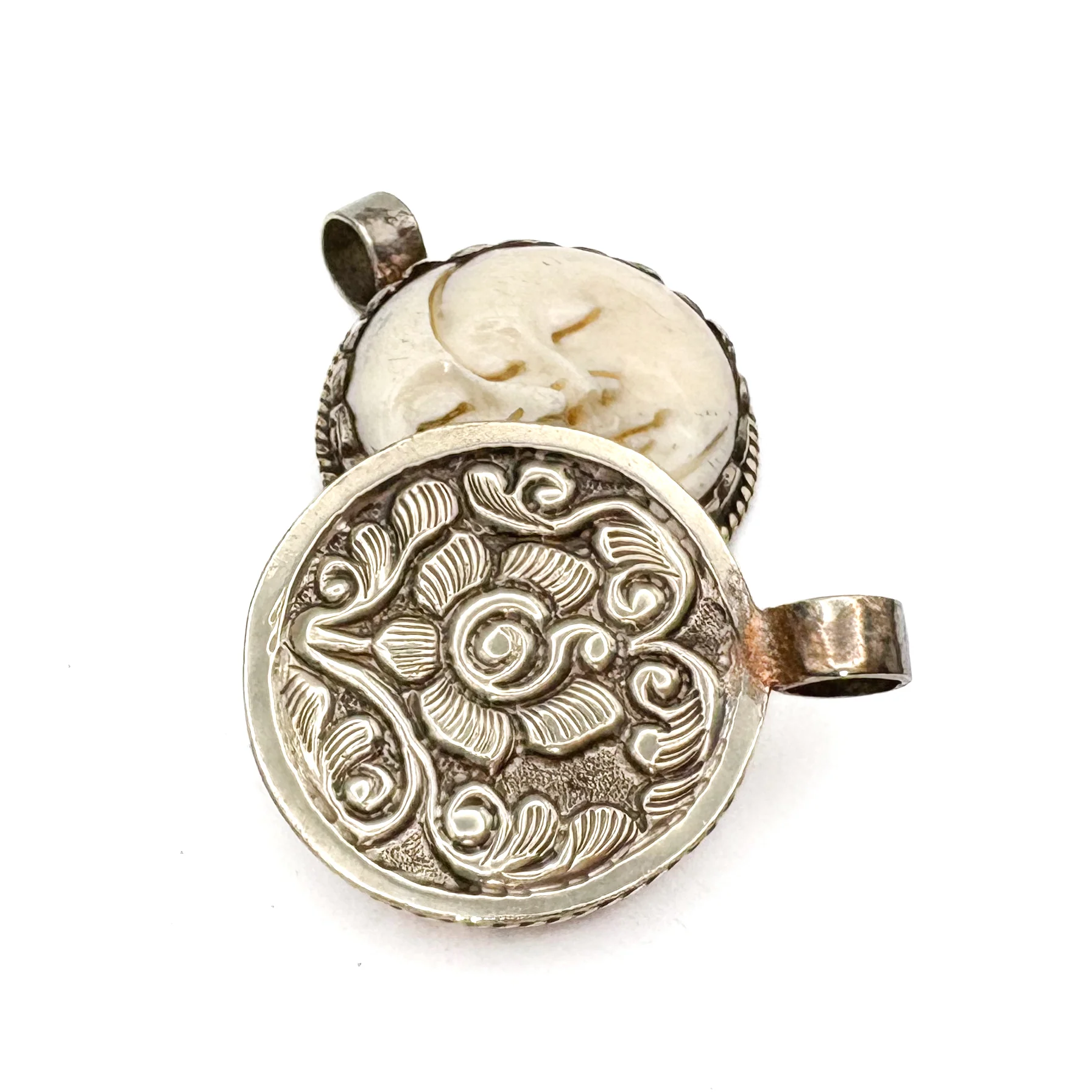 Moon Phase Bone Brass Pendant Amulet 1 PIECE - Image 8