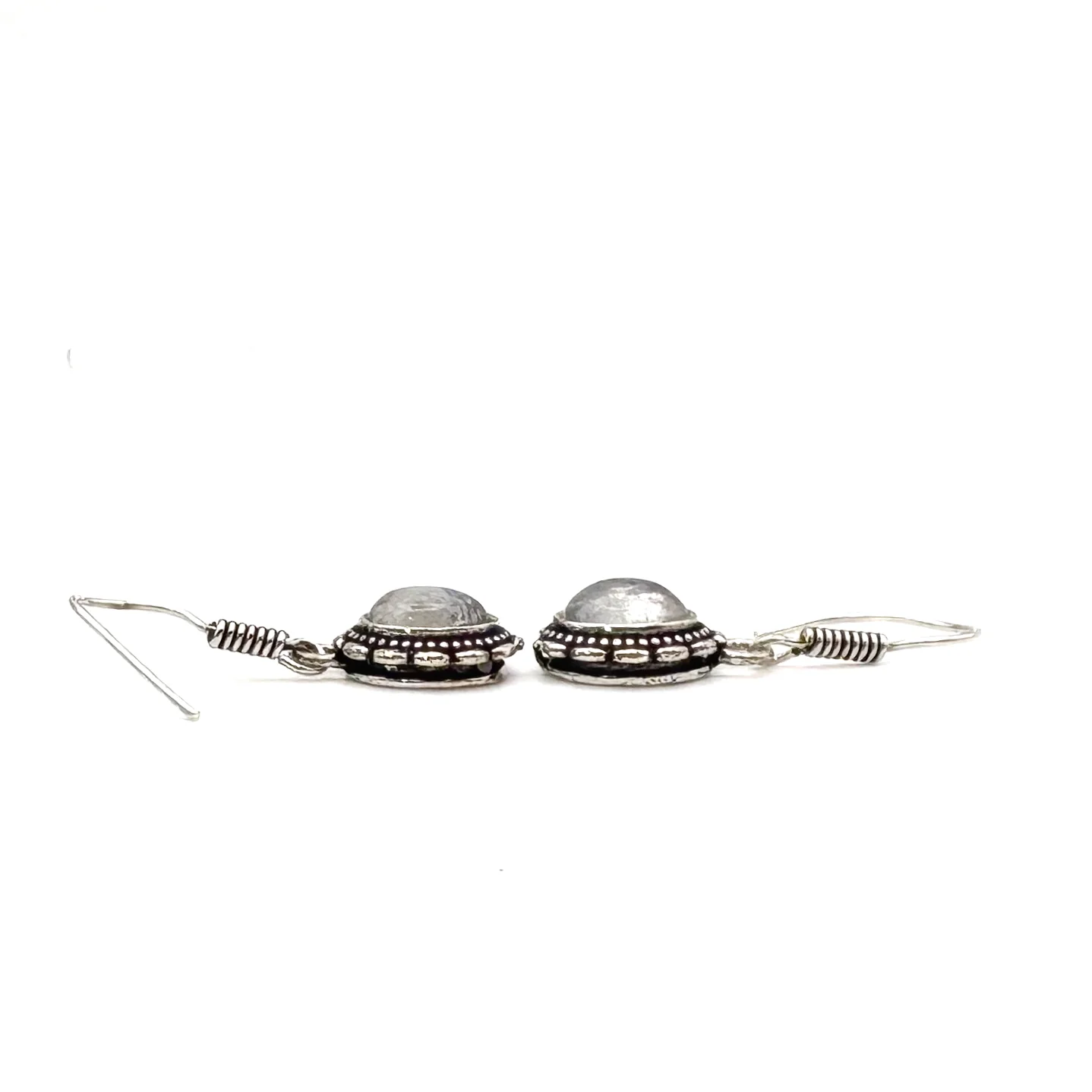 Moonstone Oval Dots White Brass Earrings - Image 8
