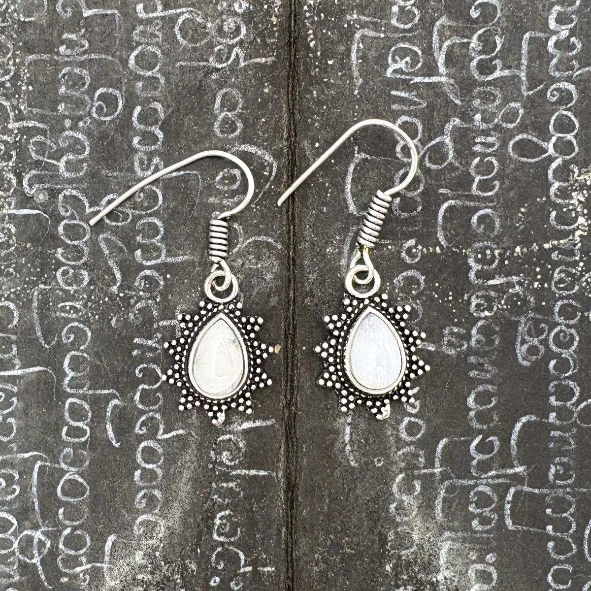 Moonstone Teardrop Dotted Rays White Brass Earrings - Image 5