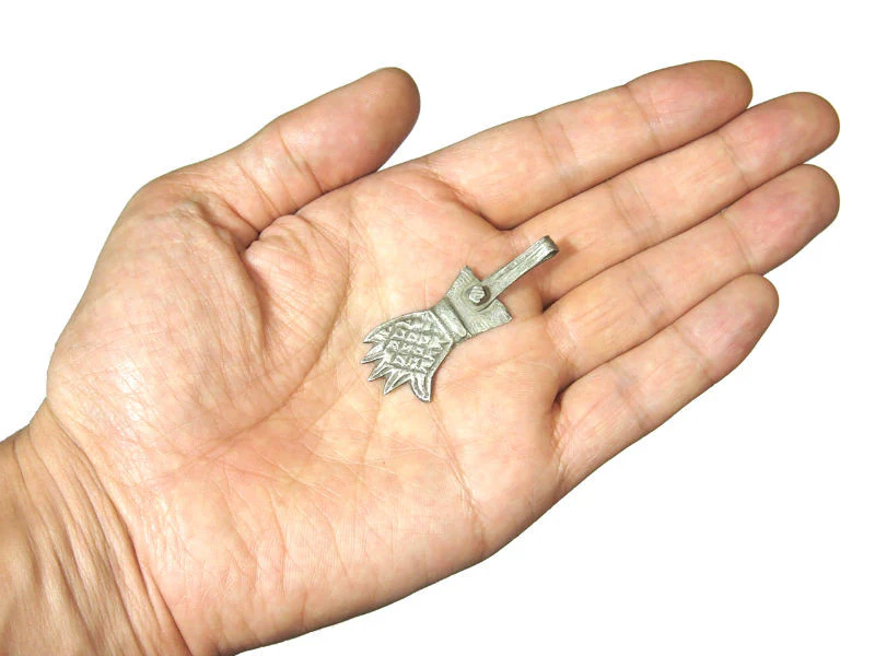 Moroccan Hamsa Pendant - 29 - Image 2
