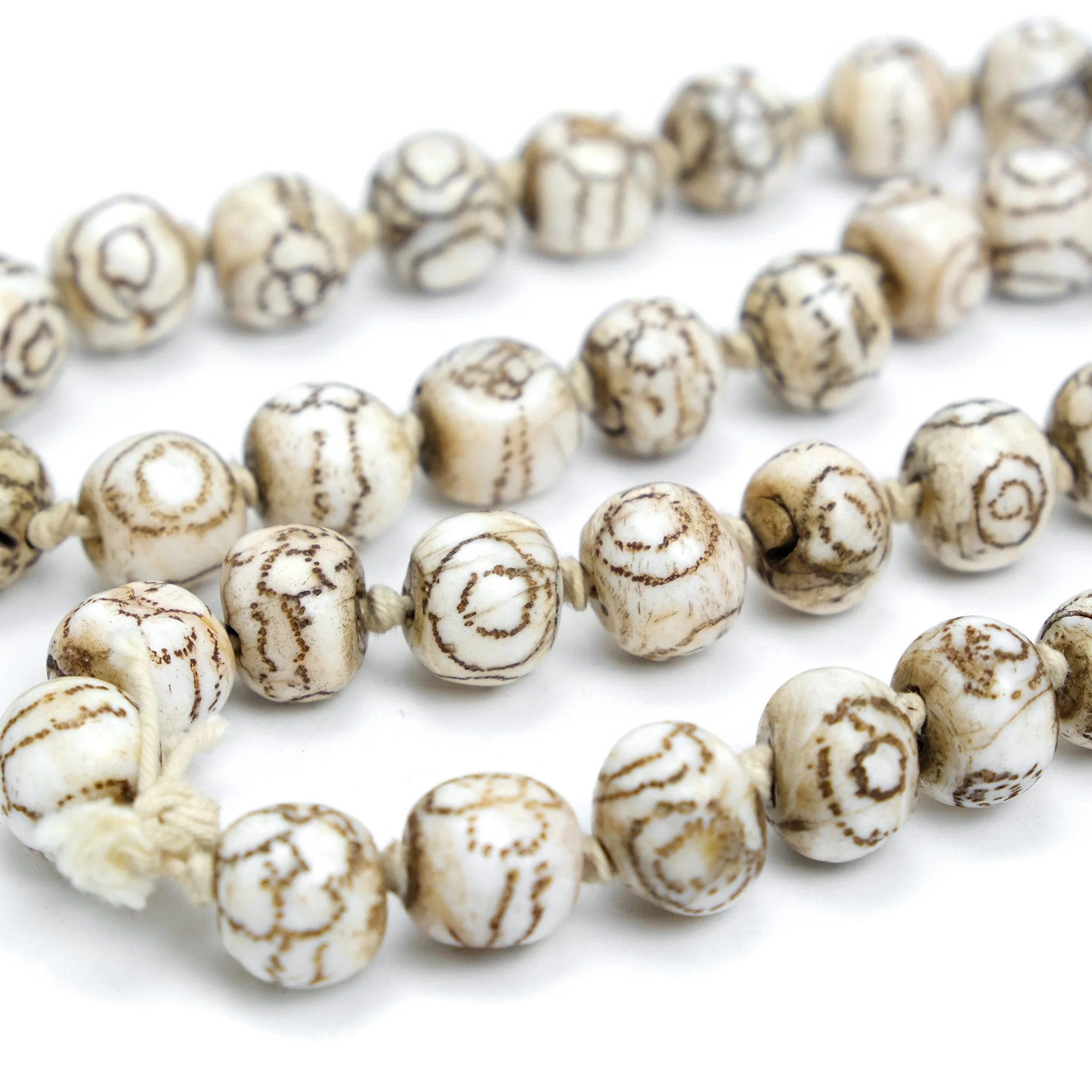 Naga Tattooed Shell Bead Strand Necklace - Image 4