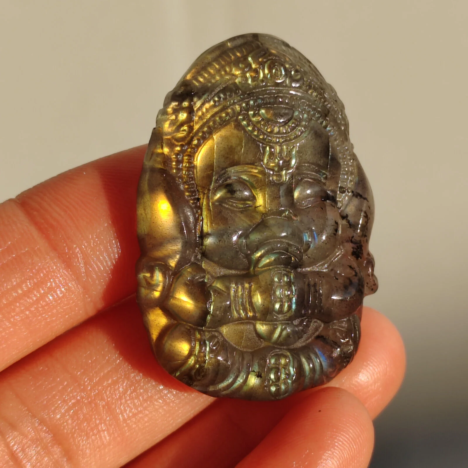 Natural Crystal Labradorite Handmade Sculpture Ganesha - Image 5