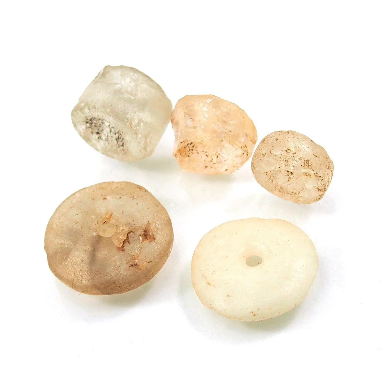 Djenne 16-18th Century Quartz Ear Plug and Fine Quartz Beads Set - Image 4