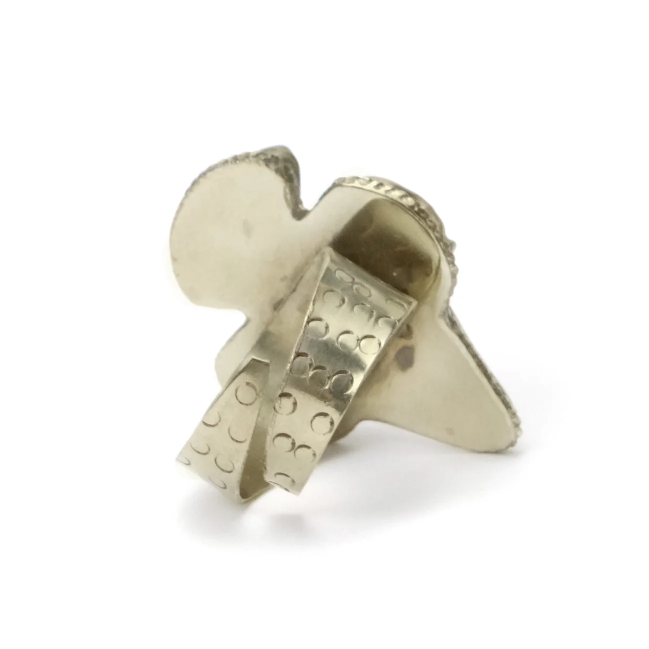 Shark Tooth Ring with Amethyst Cabochon - Image 4