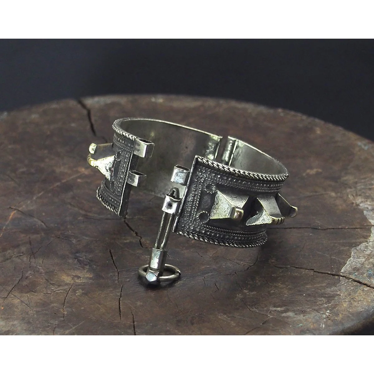 North African Bedouin Bracelet - Image 7