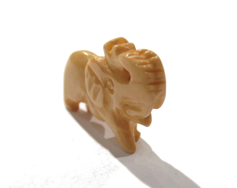 "Obstacle Removing" Elephant Hand Carved Cow Bone Pendant - Image 3