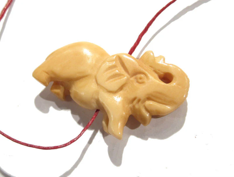 "Obstacle Removing" Elephant Hand Carved Cow Bone Pendant - Image 5