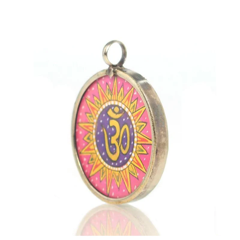 Om Sign Pendant - Image 3