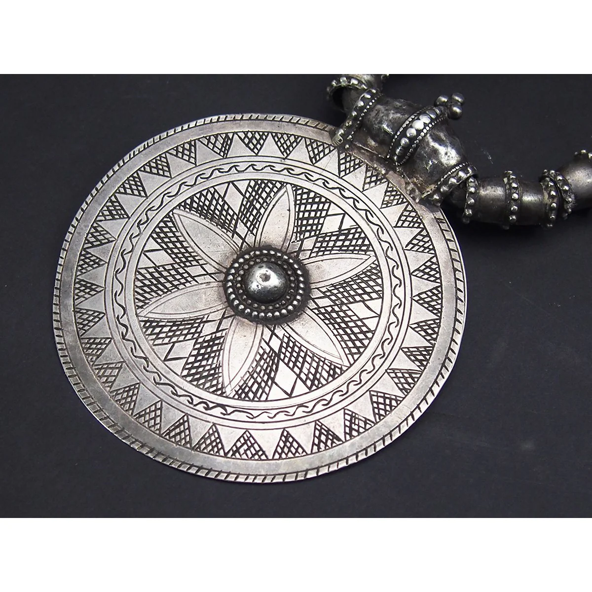 Omani Somt Fine Silver Pectoral Necklace from the Collection of Lois Sherr Dubin. - Image 5