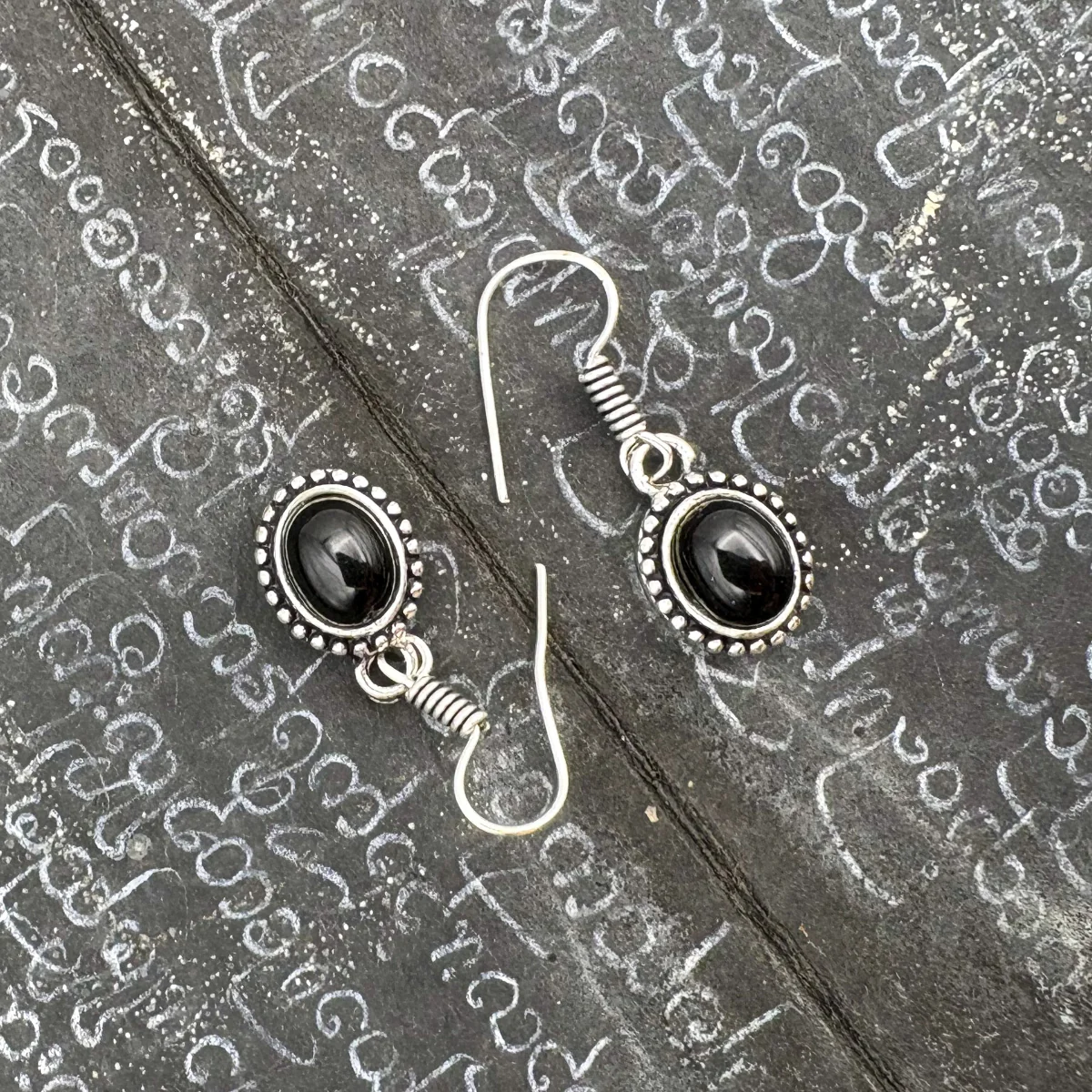 Onyx Oval Dots Brass Earrings - Image 7