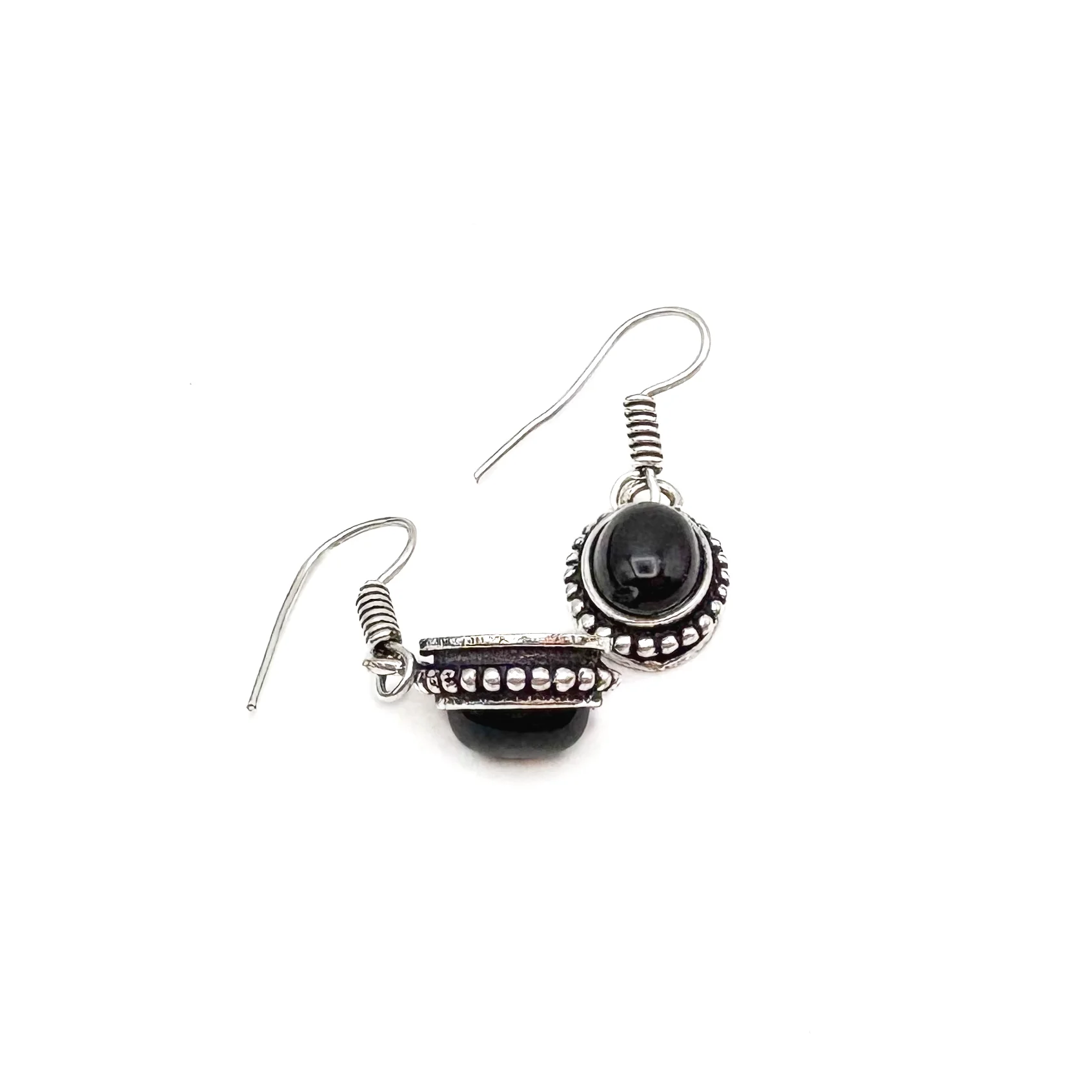Onyx Oval Dots Brass Earrings - Image 8