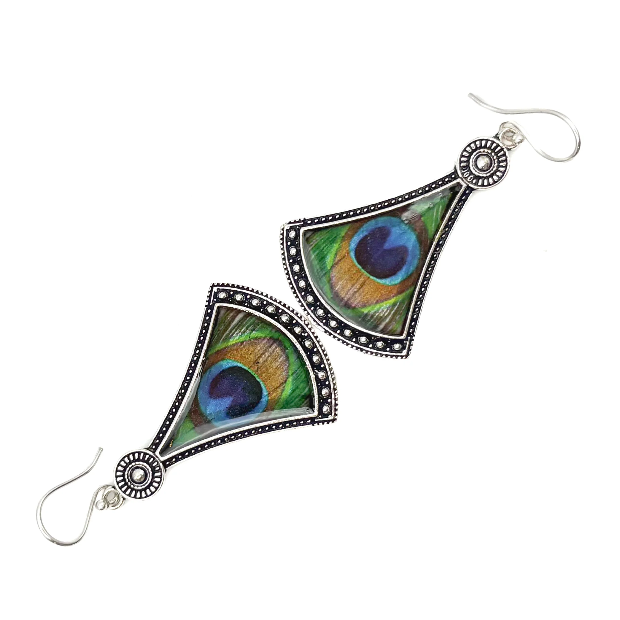 Peacock Fan Shaped White Brass Earrings - Image 2