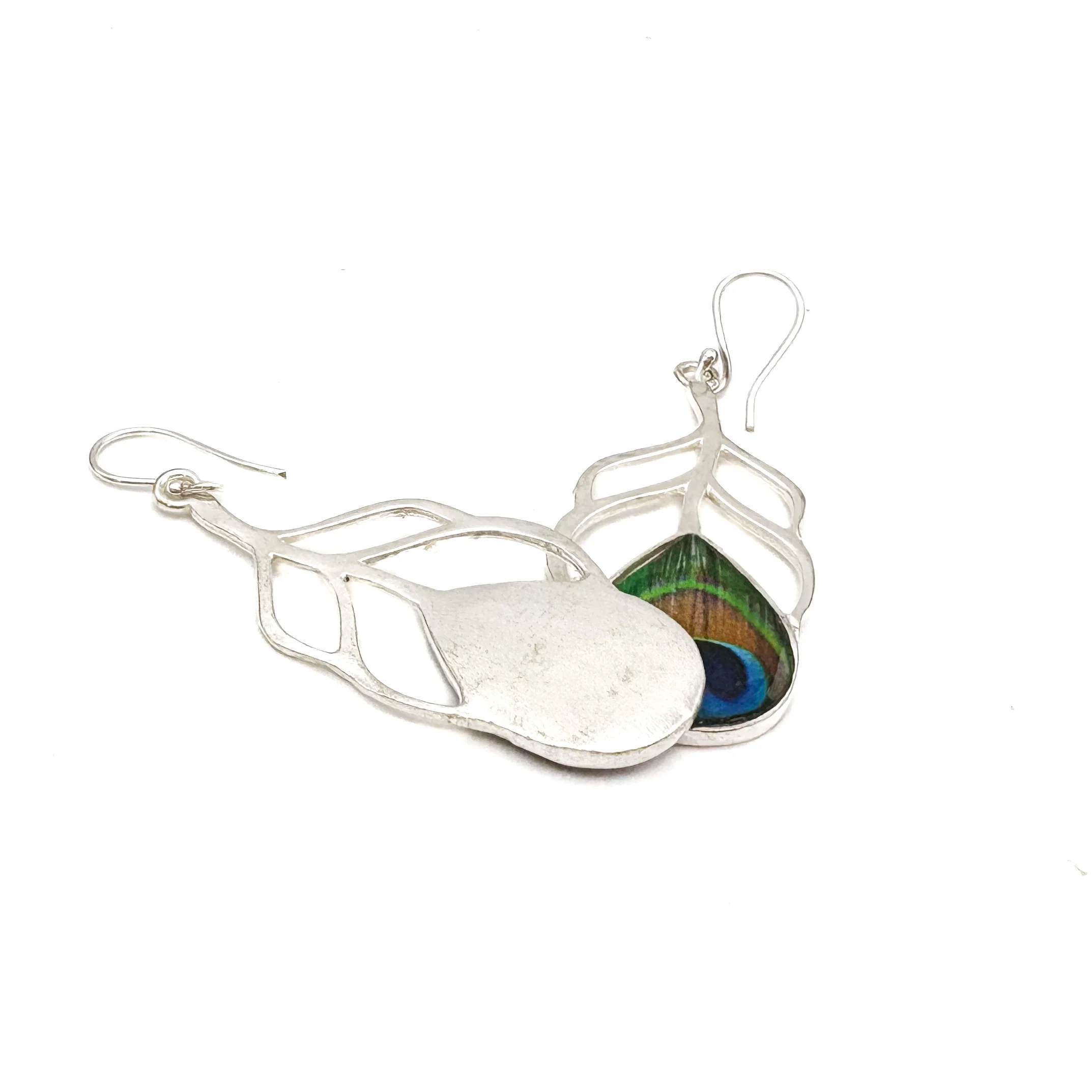 Peacock Feather Cut Out White Brass Earrings - Image 7