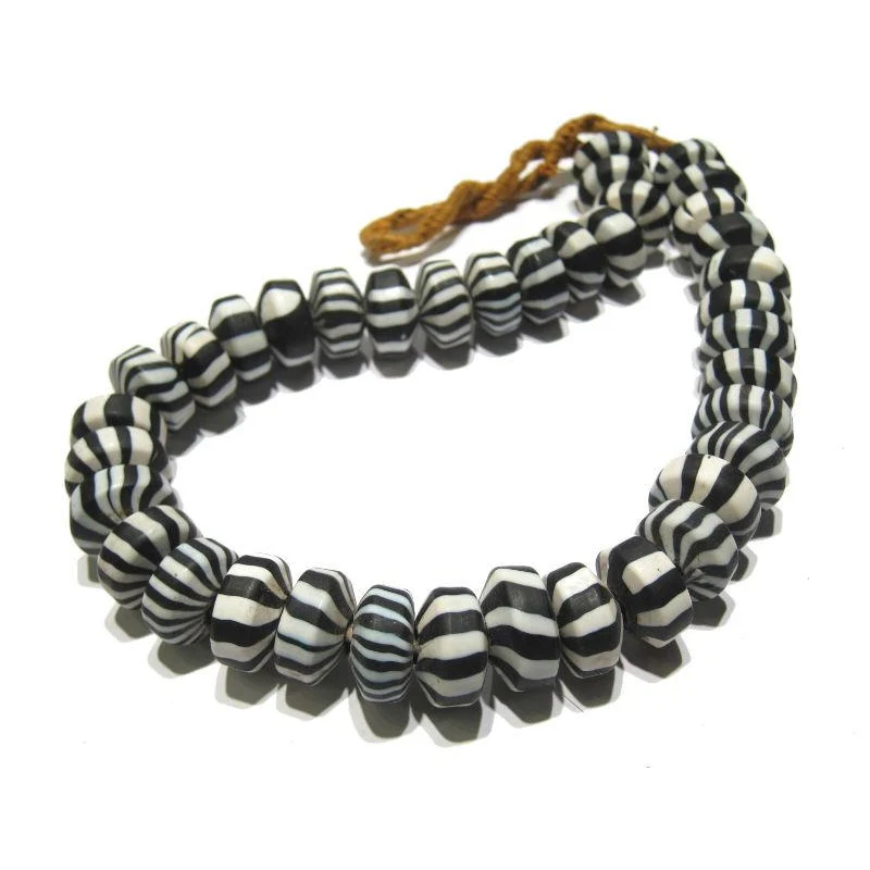 "Peppermint Rising Sun" Black Stripe Rondelle Bead Strand / Necklace - Image 2