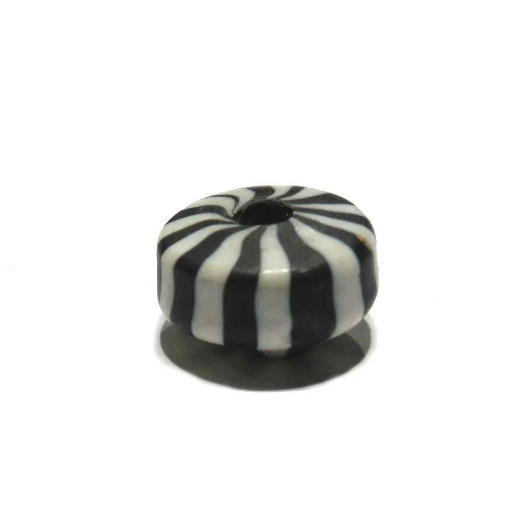 "Peppermint Rising Sun" Black Stripe Rondelle Bead Strand / Necklace - Image 5