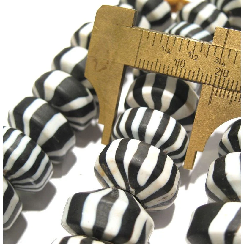 "Peppermint Rising Sun" Black Stripe Rondelle Bead Strand / Necklace - Image 6