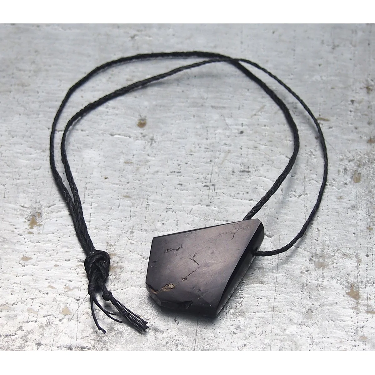 Persian Jet Tawiz Pendant Necklace - Image 3