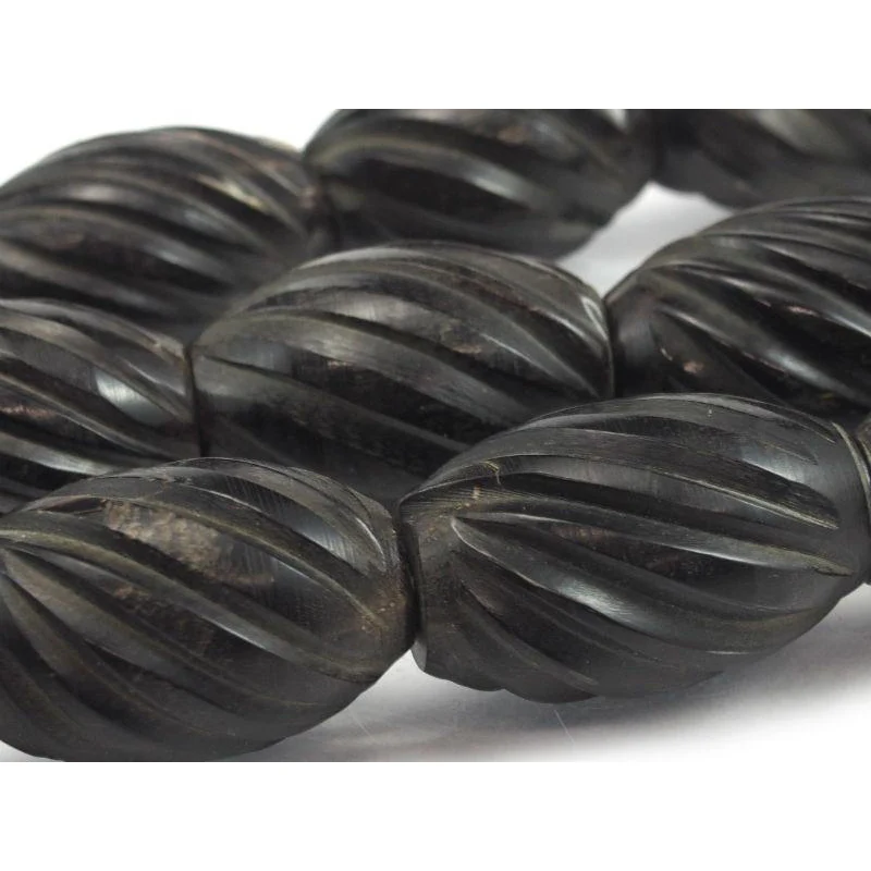 Philippine Carved Cow Horn Bead Necklace - Image 5