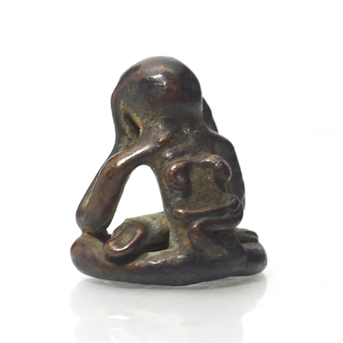 Pra Pit Dtah "Closing Eye Buddha" Figure - Image 2