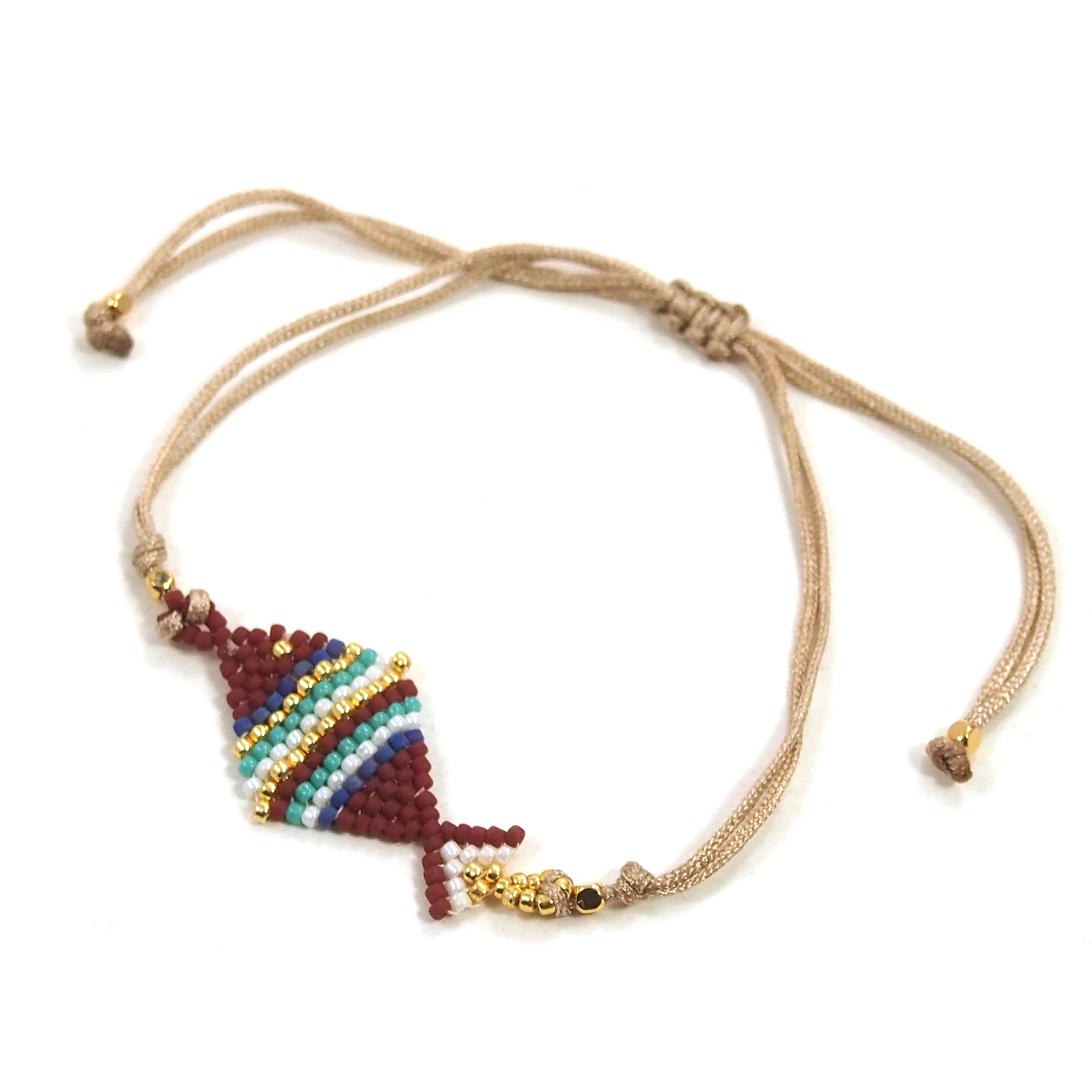 Prosperous Fish Hand-Loomed Bracelet - Image 4