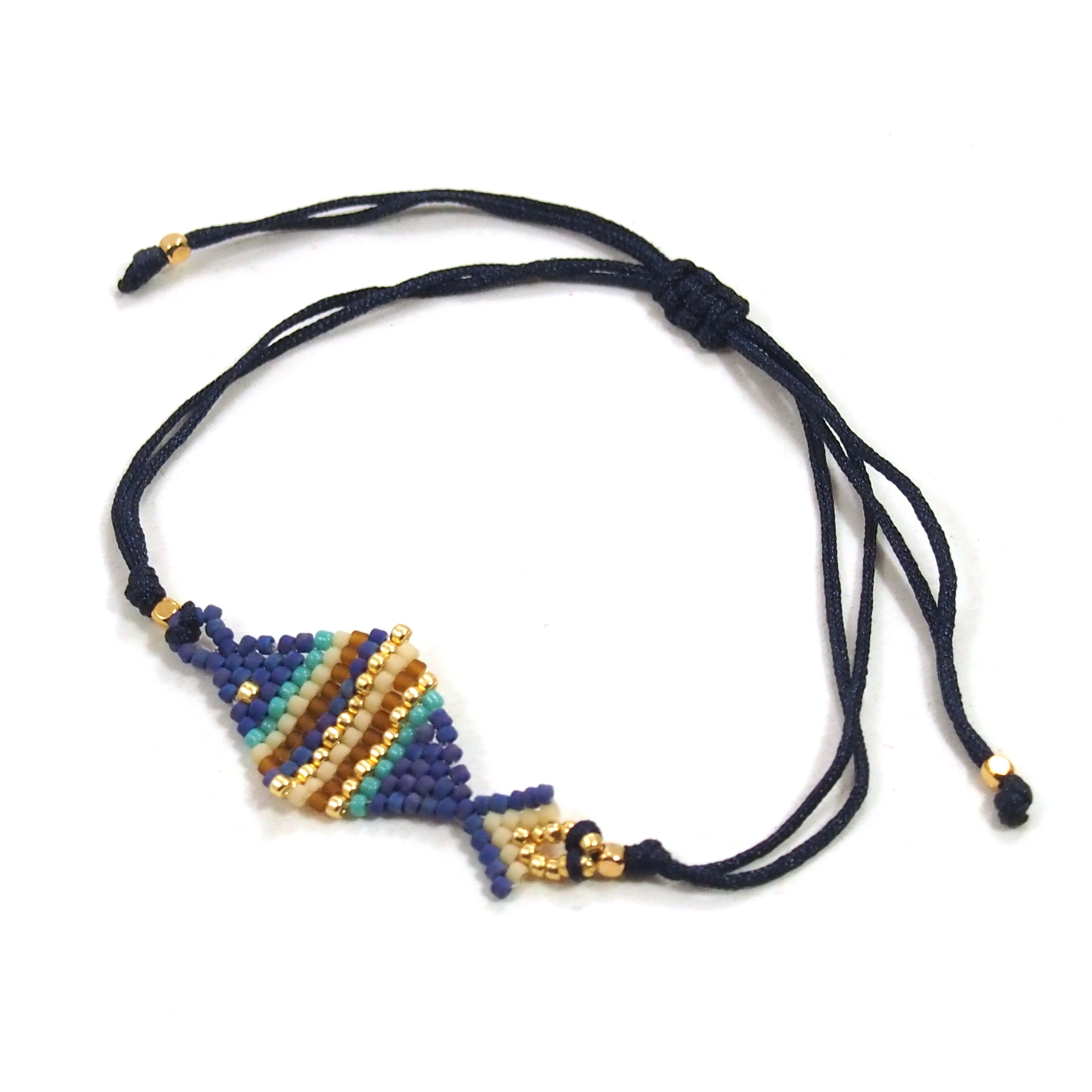 Prosperous Fish Hand-Loomed Bracelet - Image 5