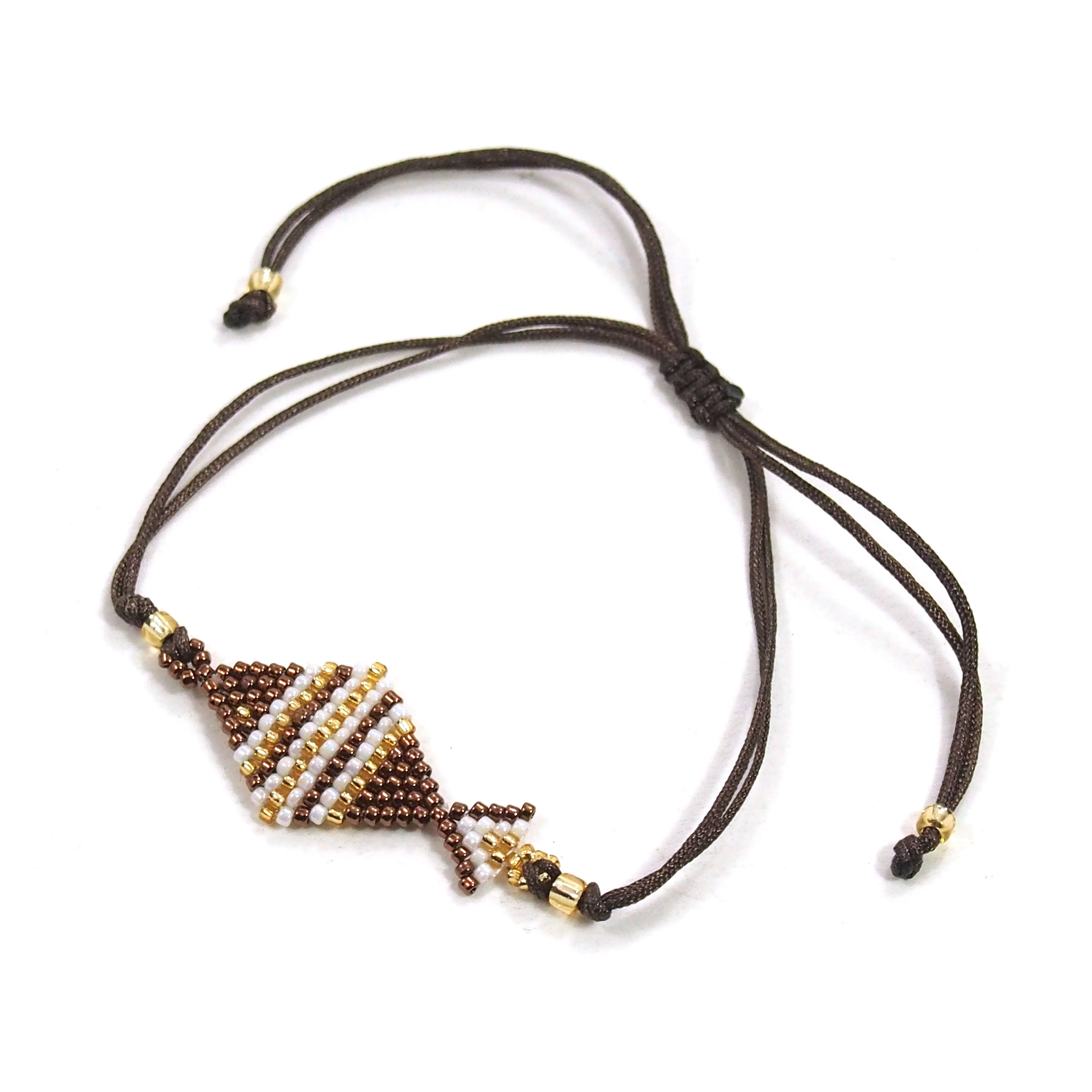 Prosperous Fish Hand-Loomed Bracelet - Image 6