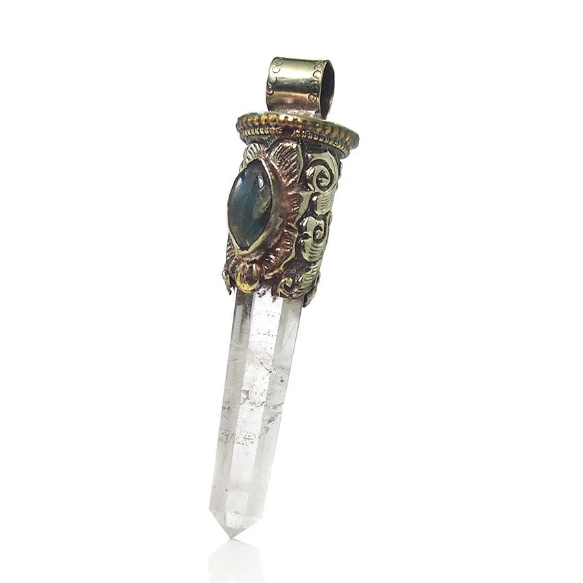 Quartz Point/Labradorite Pendant - Image 3