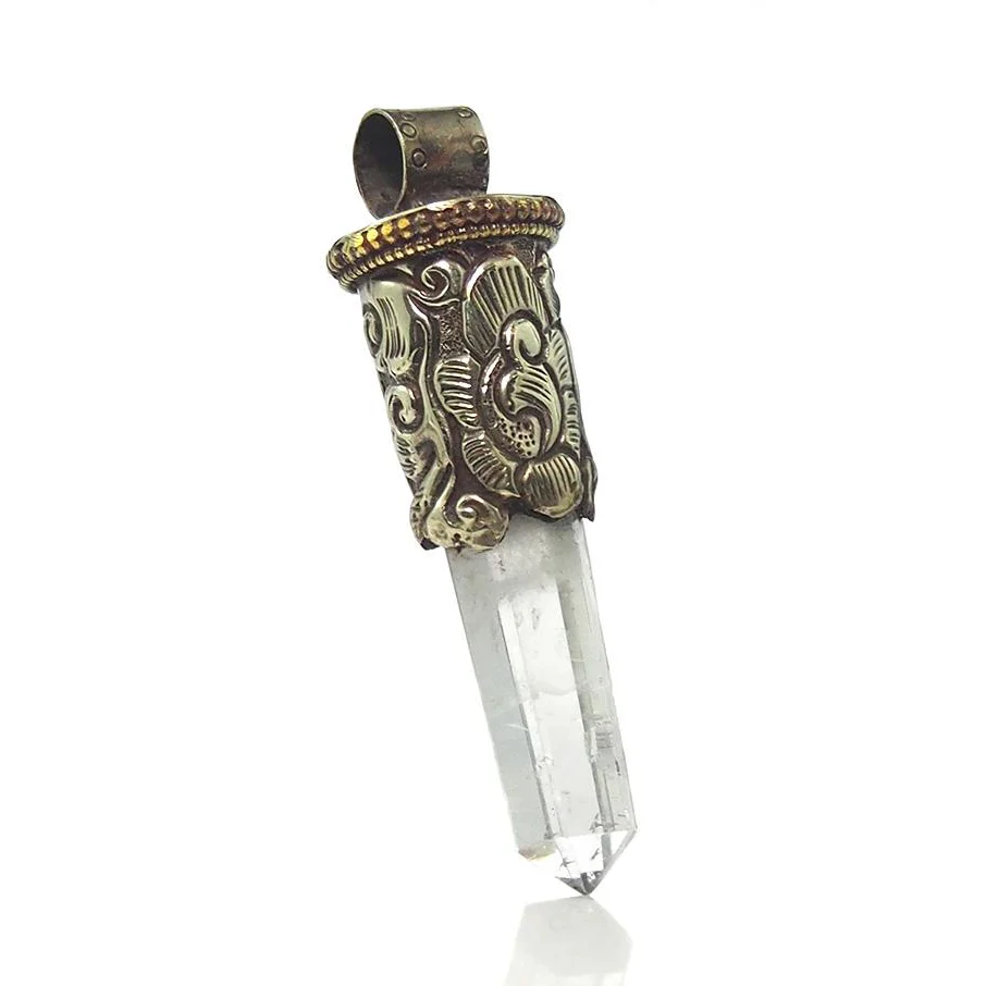 Quartz Point/Labradorite Pendant - Image 6